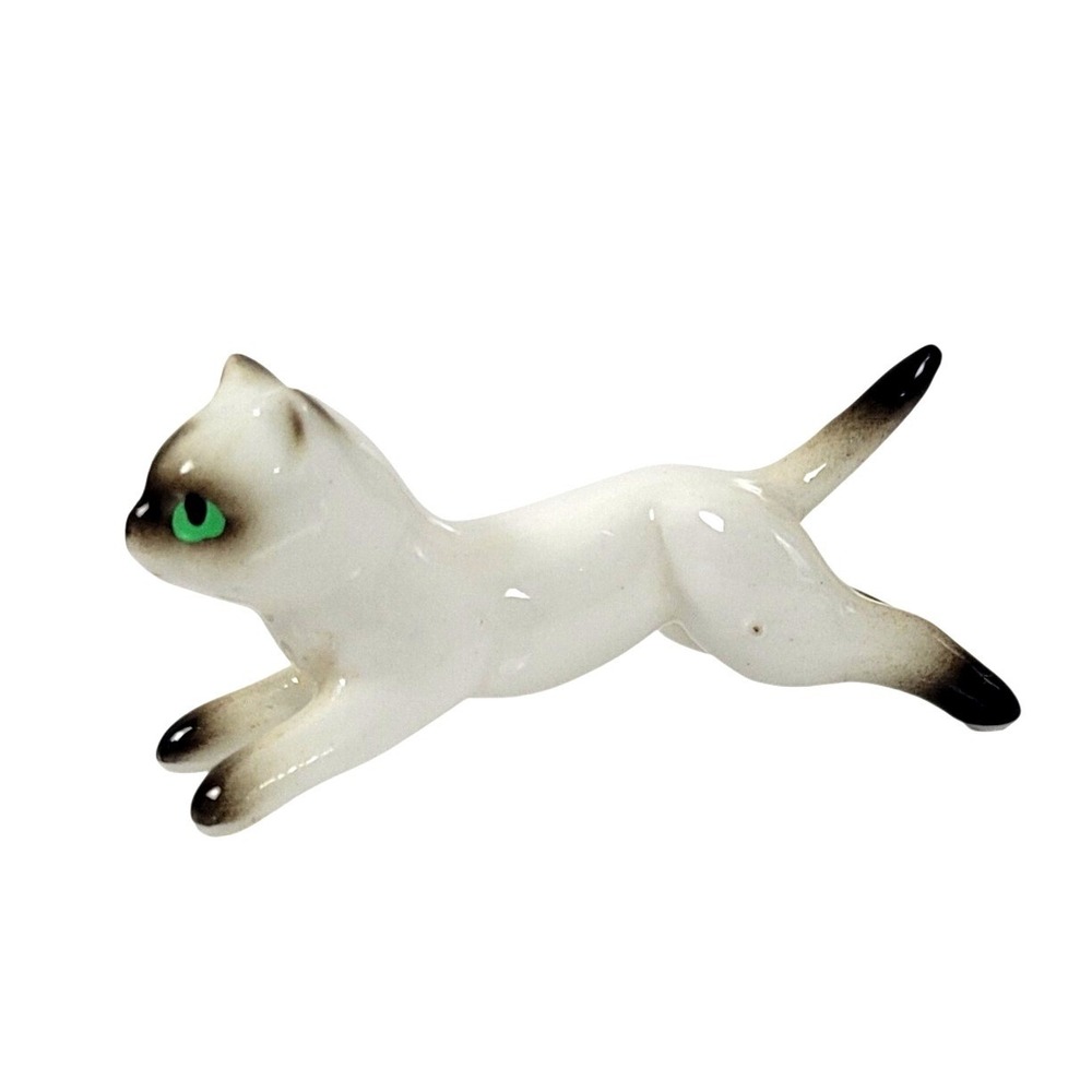 Vintage Miniature Siamese Cat Figurine Porcelain Leaping Green Eyes, 1950s Japan